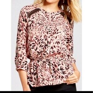 Isani For Targey leaf print top NWT sz S